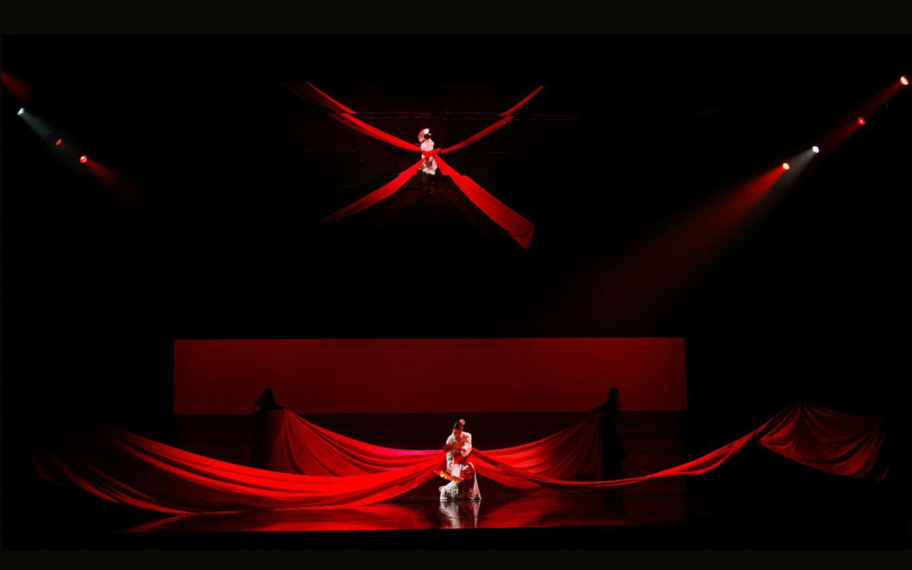 MADAM BUTTERFLY