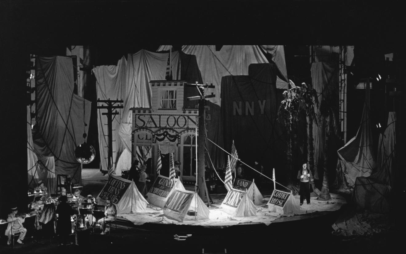 Mahagonny Songspiel